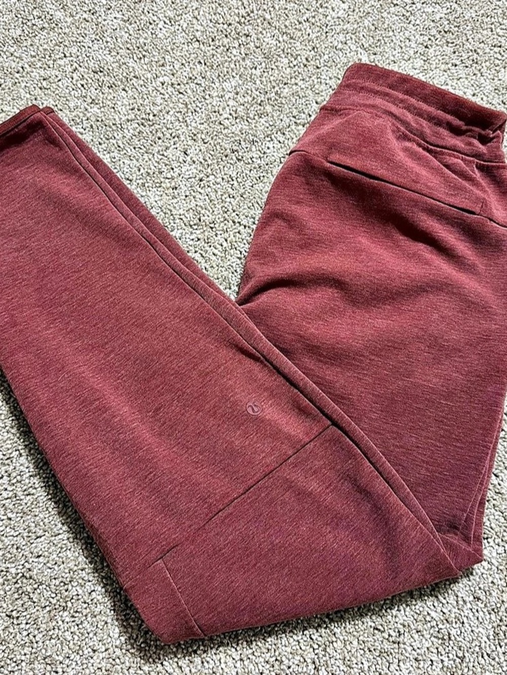 lululemon men - Athletic jogger in Red Like New